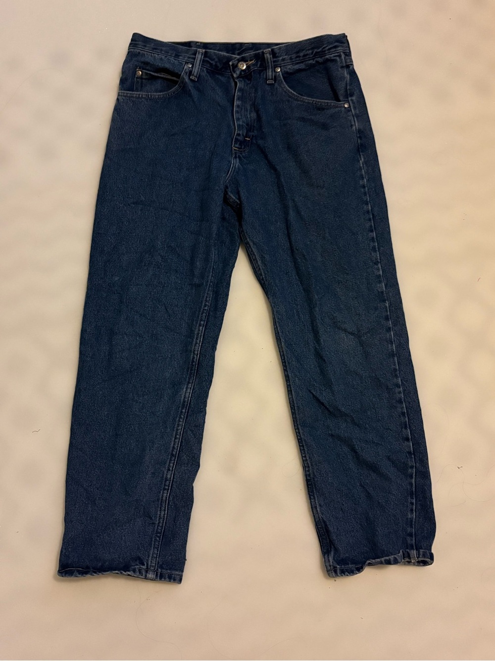 Wrangler Men's Relaxed Jeans in Dark Blue Denim
